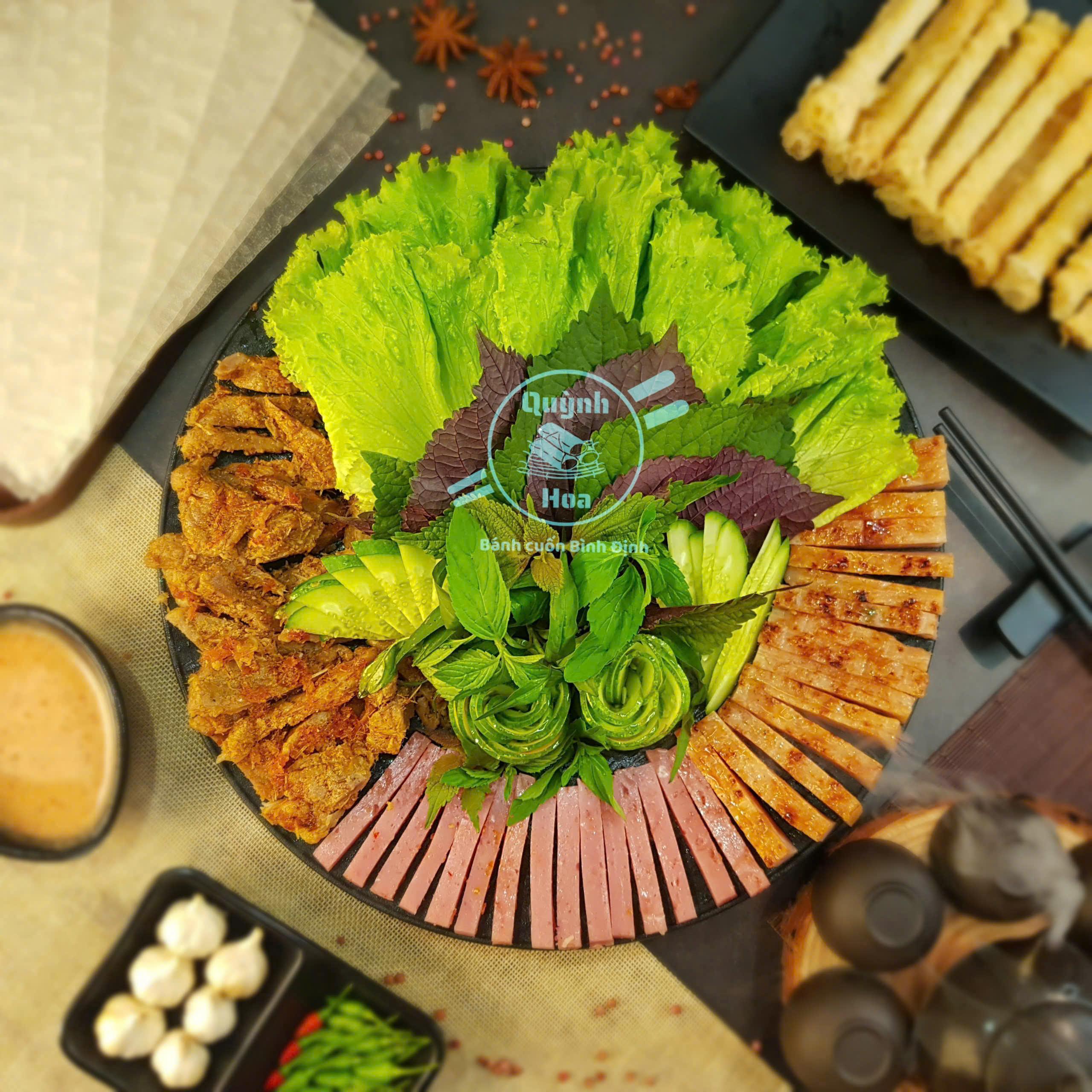 Mẹt 3 người